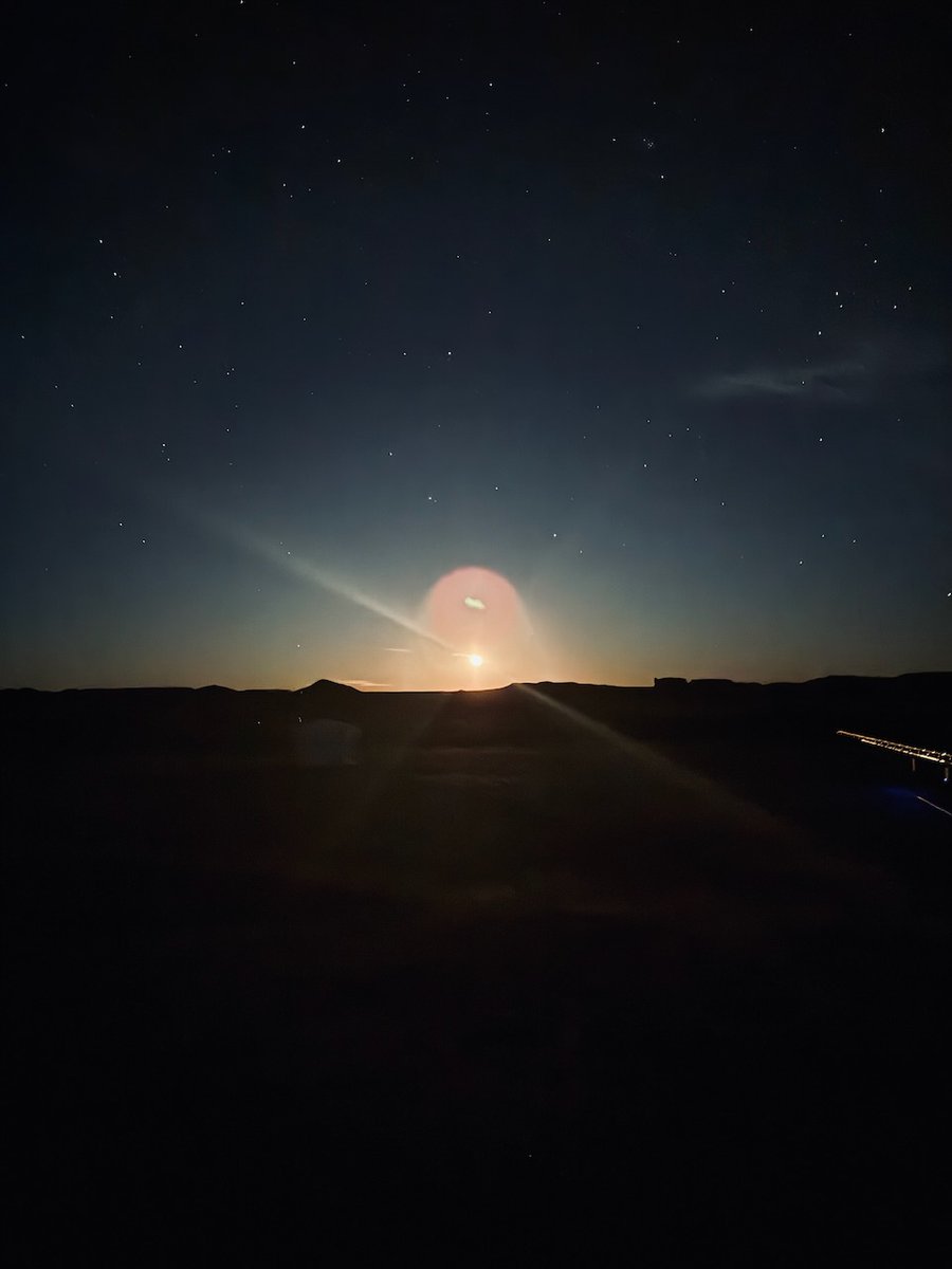A photo of the waning Moon and stars taken by Crew 289 near our #MDRS campus in the southern Utah desert. #astronomy #marsanalog #science #stem #analogastronauts #themarssociety