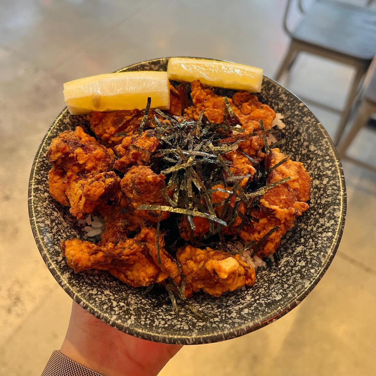 ramenosramen's tweet photo. Craving comfort? Karaage rice bowl to the rescue! Order Yours Now! 🍚😋 #EarlyDinner #comfortfood #RiceBowl #Karaage #ramen #fypシ #foryou 
•
•
Visit our website: https://t.co/7q66rFodZp
Ramen at 50% off when you Order Online: https://t.co/Q8EtF3GqCm https://t.co/XqODyeAJlz
