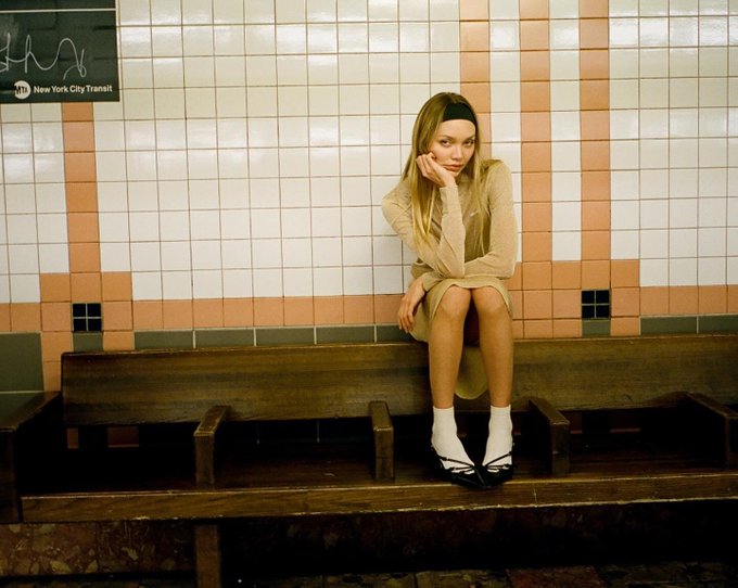 New York in Miu Miu https://t.co/cTGb6BAVfo