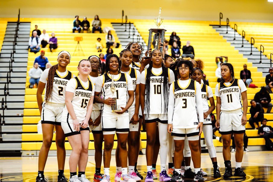 VAHavoc's tweet photo. Congratulations to Highland Spring High Girls c/o 2024 @kiyahgocrzzy on being the Tournament MVP at the Springers Holiday Tournament! She dominated on both ends all tourney long otw to leading her team to winning the tourney championship! #AhkiyahPye #SheSoTuff #VaHavocGirls https://t.co/dOuFNsdhXt