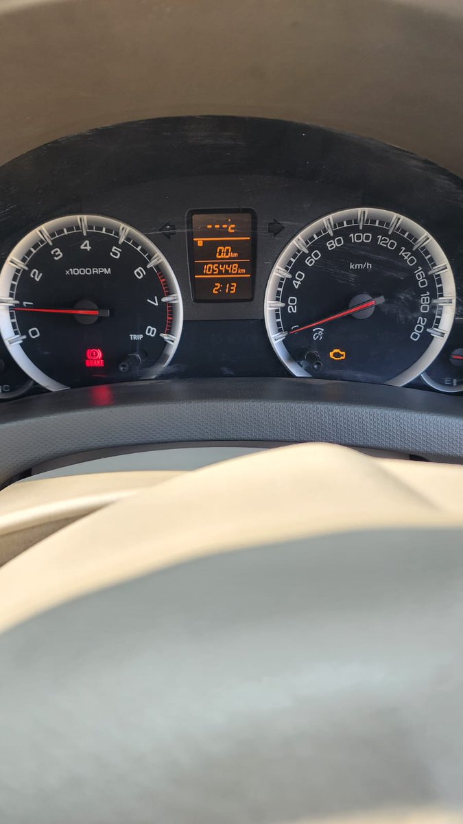 pandeyarunkumar's tweet photo. @Zoomcar_India 
Please share your customer care number to discuss the status for my 100% refund.I have observed yellow light in the meter so informed the Owner of the vehicle &amp; he advised that the vehicle will to be handed over to his nominated. Please refund 100% my money&amp;update https://t.co/wPQ90WsBmz