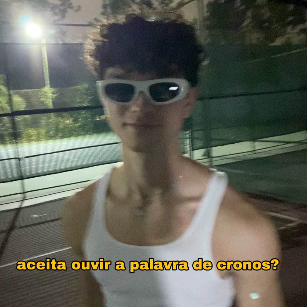 percysbaby's tweet photo. o tempo ta inocentando DEMAIS meu luke castellan amo ser fã do divo desde sempre https://t.co/i00rX8EhtI