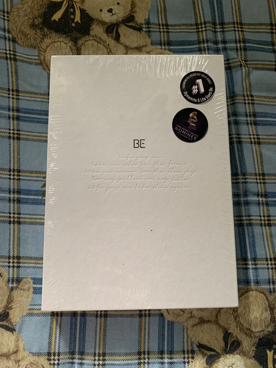 gwypromotes's tweet photo. SURPRISE ALBUM  FOR 1 WINNER - 48  HOURS 🍂

• RT + Follow @JamesB_65 ( 🔔 ) 

( note: i will shoulder the sf for winner ) 

you can choose your desired album below 👇 https://t.co/bpY2HAwgn4