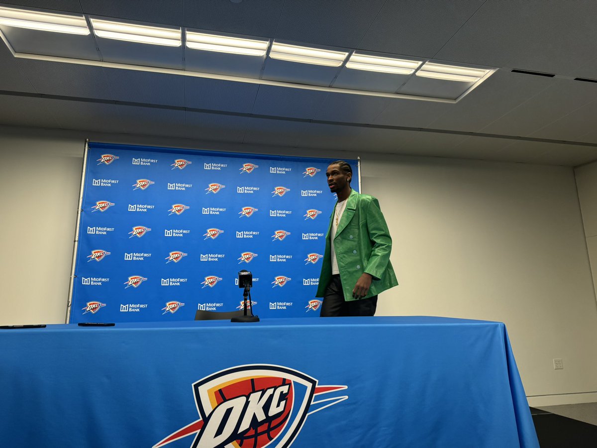 Derek Parker tweet media