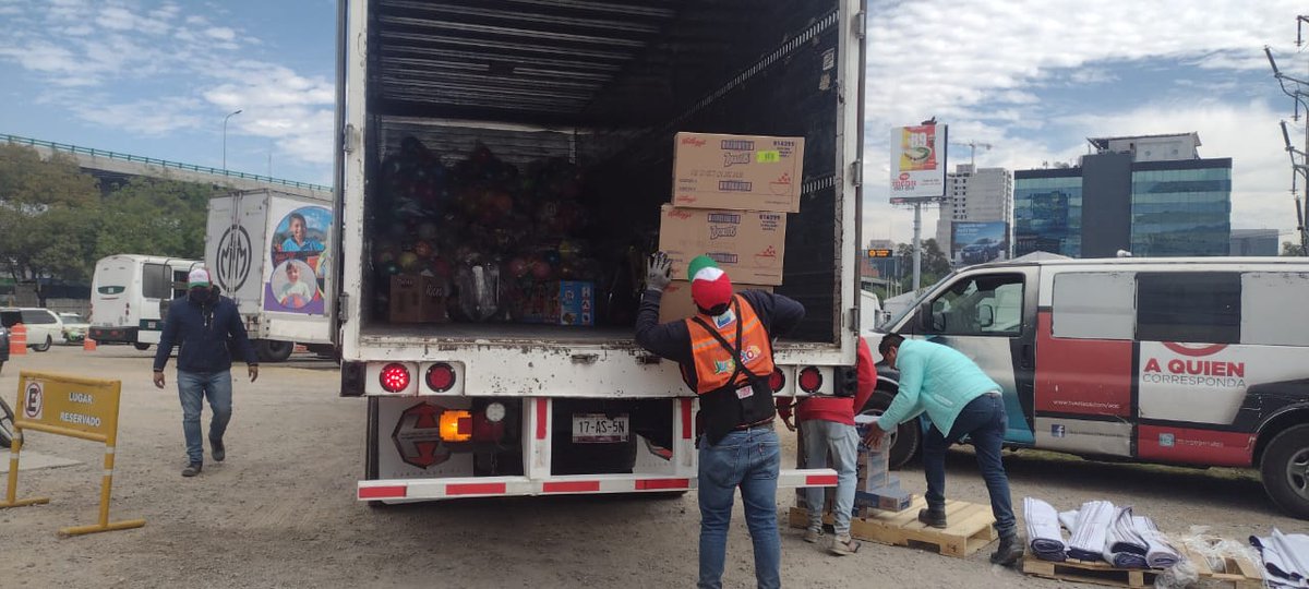 DeserticaAC's tweet photo. Estamos muy emocionados en Desértica, pues llevaremos el @JuguetonAzteca hasta Baja California gracias a @Paqueteria3G. Ya está en camino desde villa Juguetón hasta Mexicali. #DiadeReyes https://t.co/FafNspzqVo
