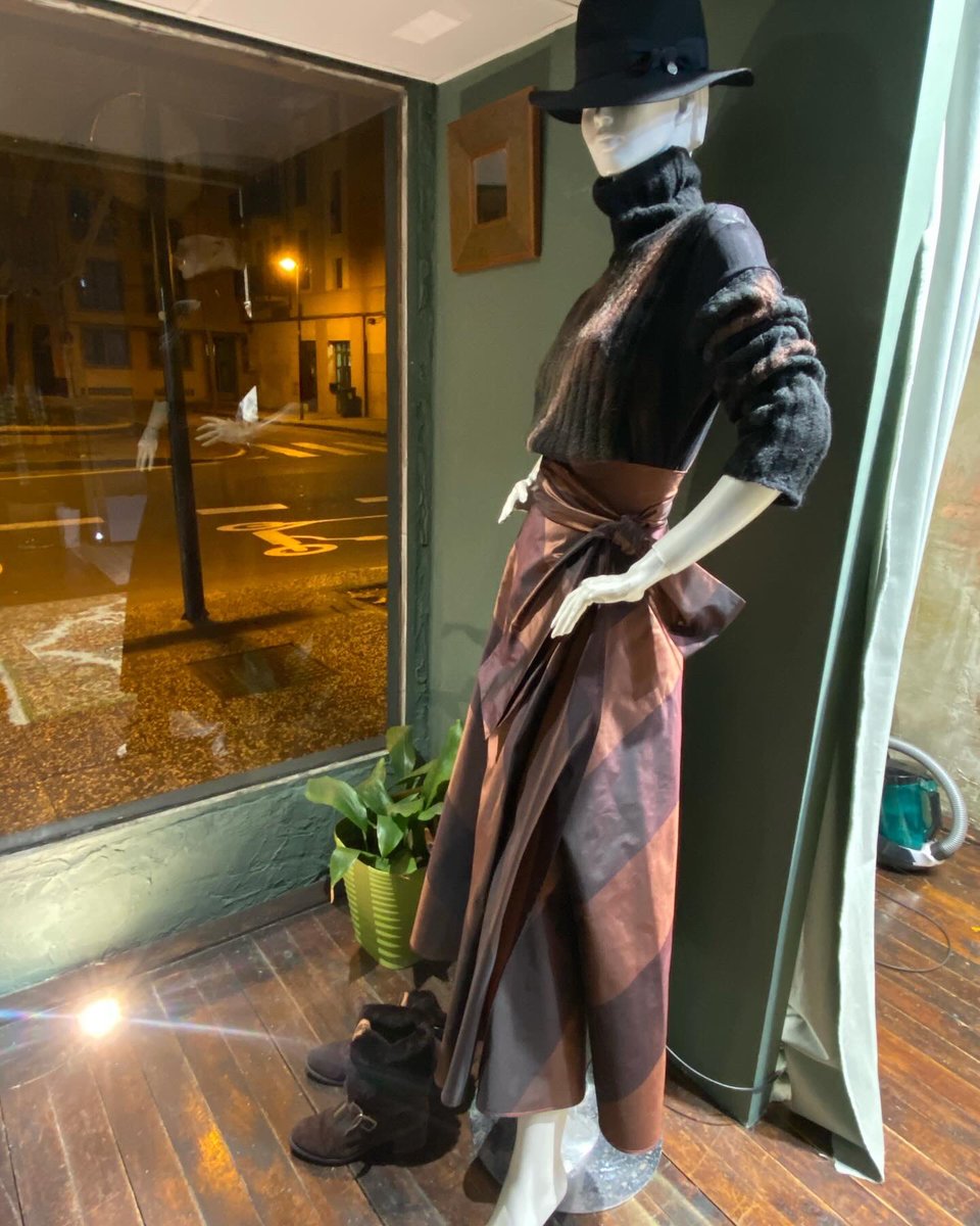 Palomaboutique's tweet photo. Upcycling fashion zaragoza https://t.co/HWx5wNjq5v