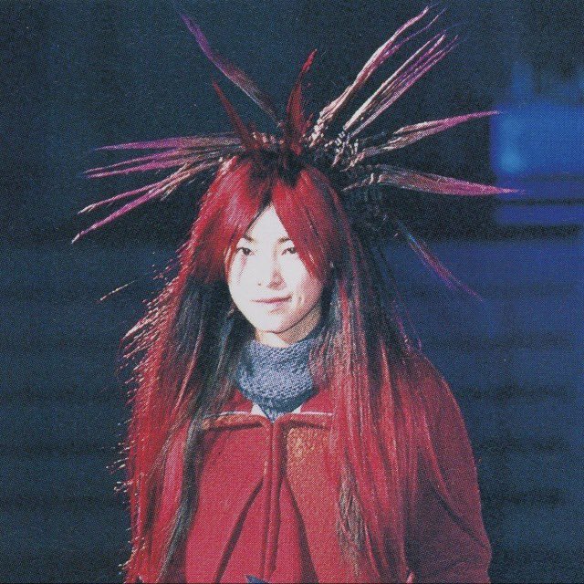 _HDD's tweet photo. 20471120 Autumn/Winter 1999 https://t.co/6ZskQZMeQ9