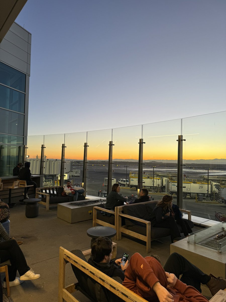 jtahmase's tweet photo. Finally get to check out one of the observation decks at Denver. So cool. #KDEN https://t.co/04nVTRblQh