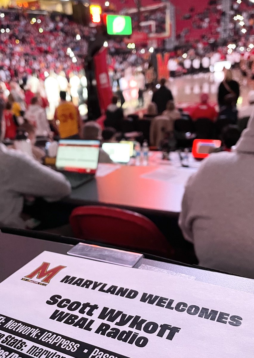 ScottWykoffWBAL's tweet image. It’s a big one for @TerrapinHoops here tonight at #XfinityCenter at @UofMaryland in #CollegePark with the @umterps facing #1 @BoilerBall #PurdueBoilermakers on @peacock Sitting with DC radio sports reporters extraordinaire @davpresto &amp;amp; @cheistsports !
@bigten 
#FearTheTurtle
