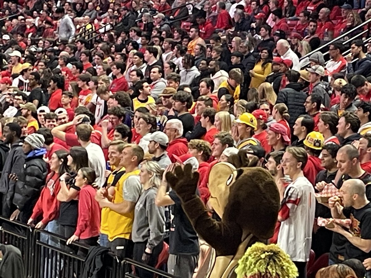 ScottWykoffWBAL's tweet image. It’s a big one for @TerrapinHoops here tonight at #XfinityCenter at @UofMaryland in #CollegePark with the @umterps facing #1 @BoilerBall #PurdueBoilermakers on @peacock Sitting with DC radio sports reporters extraordinaire @davpresto &amp;amp; @cheistsports !
@bigten 
#FearTheTurtle