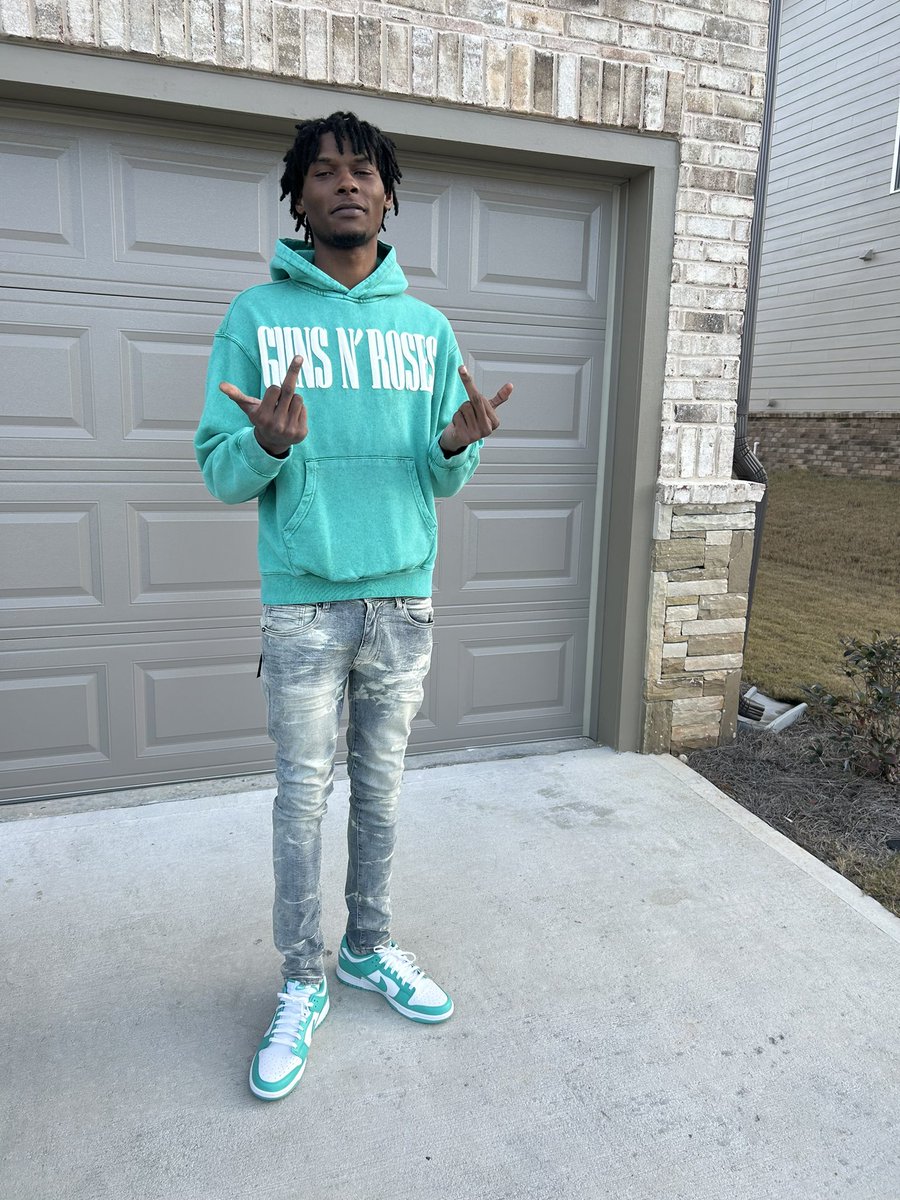 6illRoadrunner's tweet photo. 🥶🥶🥶💸 https://t.co/SK7pM0sIaM