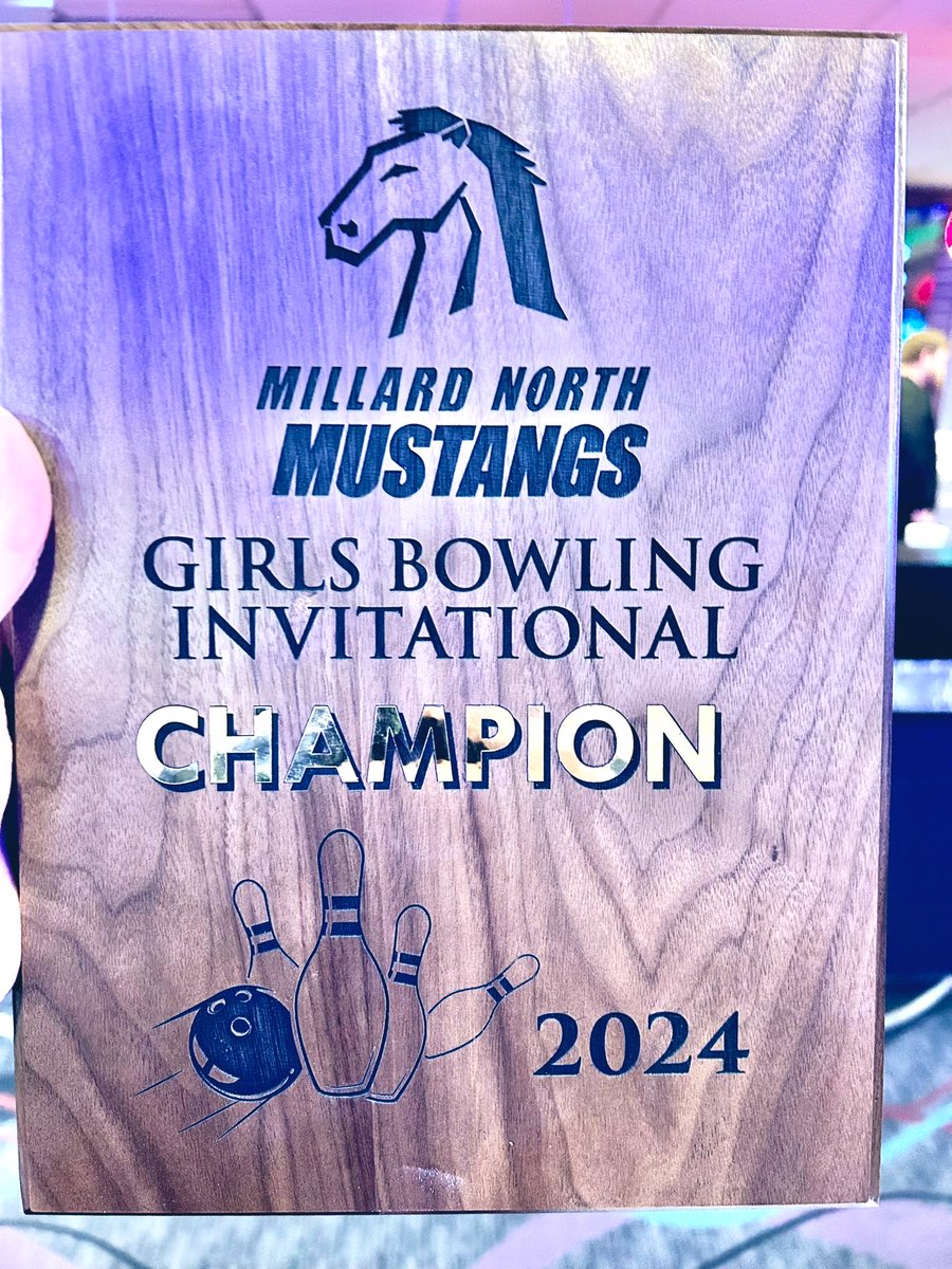 BowlingWestside's tweet photo. 🚨Huge shoutout to your 2024 Mustang Holiday Invitational Girls Champions! Great job to our Warrior women who had a big day on the lanes. We are so proud of you! 🎳 #bowlside @WestsideHigh66 @Westside66 @MaplewoodOmaha https://t.co/goibLYHLnx
