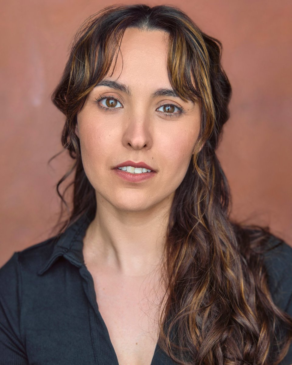 NadiaWyn's tweet photo. @ChampFilmsPromo Happy New Year!

Hiya ☺️ Thanks for posting. I’m a Welsh mixed race actor based in London and I’d love to be considered! Here’s my Spotlight link: https://t.co/0zkuhEUVL3 https://t.co/yLQquHxZB0