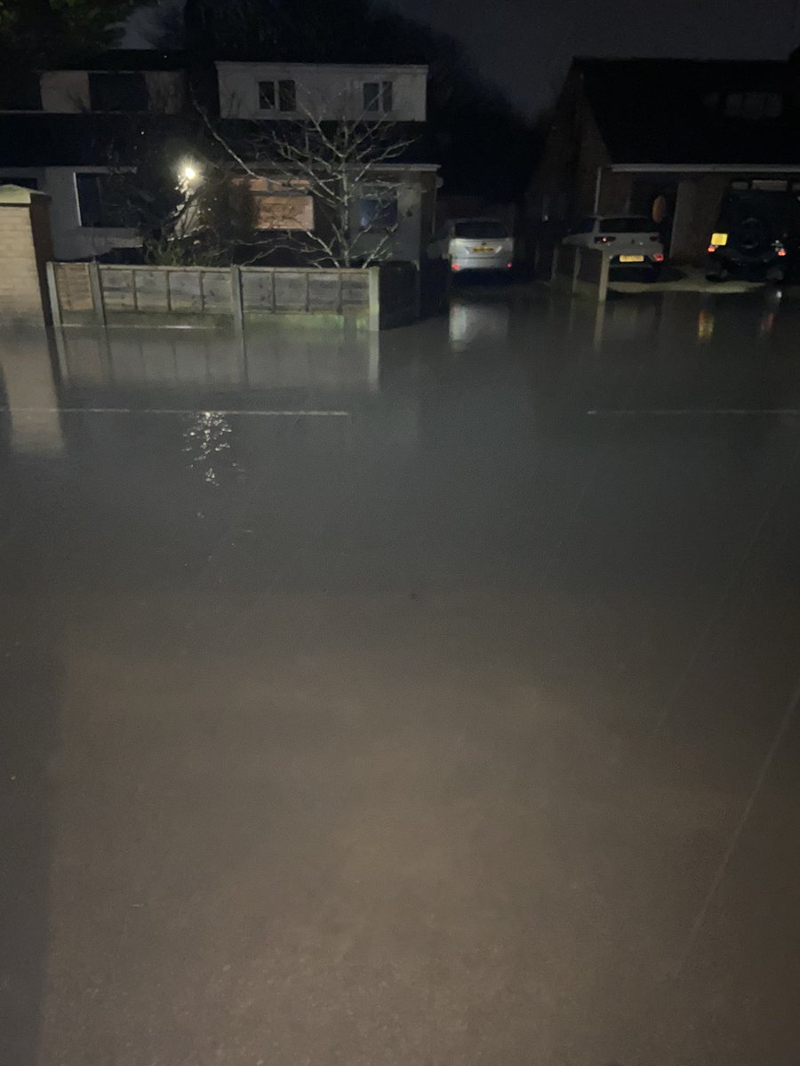 Just_Jacs's tweet photo. By tomorrow morning 3 houses will be badly flooded if the rain doesn’t stop. You are doing nothing to protect us as residents. https://t.co/vDYuCI9ape