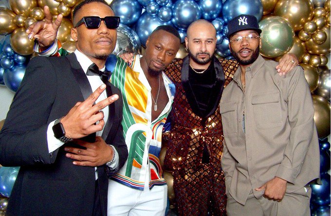 Watch LookAtDustin's leaked NSFW photo on TwXstars