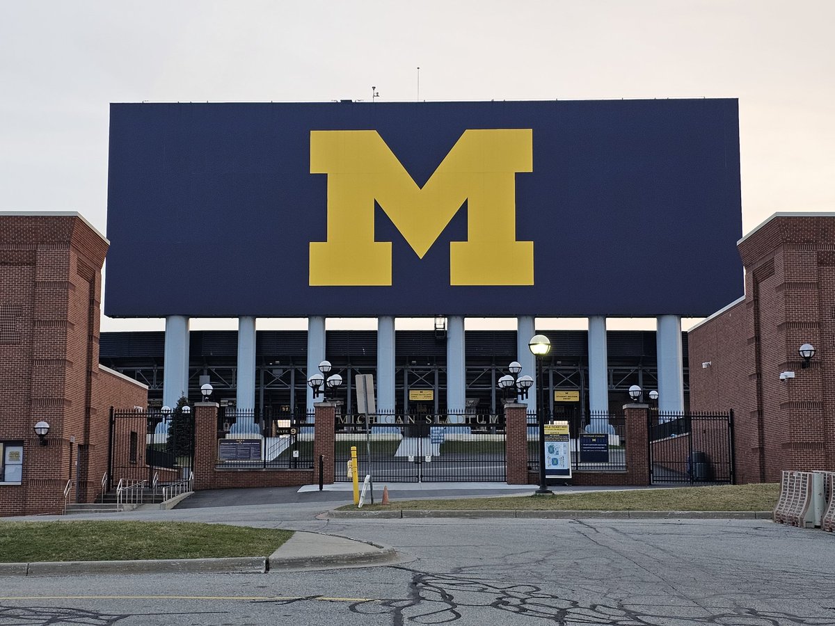 Beach Harmon tweet media