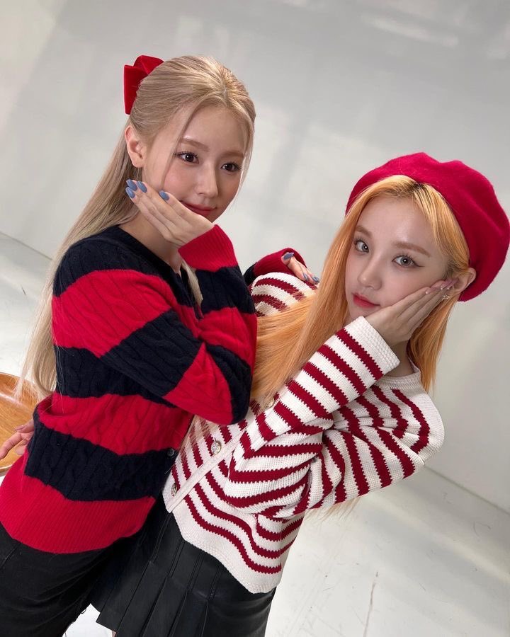 popteenmgz's tweet image. los bobiecitas 👩‍❤️‍💋‍👩 de la nación (nocierto) estuvimos tanto tiempo disfrutando de #안녕히·ᰍ𝐌i𝕞i que nos olvidamos de las #𝚙𝕒ī𝗇𝑓𝗎̈𝗅·𐙚·𝑚em𖦹𝑟𝕚es del pasado para darle con tokyo al #𝐜𝚑𝕖𝗋𝗋𝗒୭̥𝚜𝐭r𝕖a𝕞, ¡nunca nos decepcionas, @miminaked!

𝕡ōp ⋆🪩✮ 𝚝u𝕟ǝs !