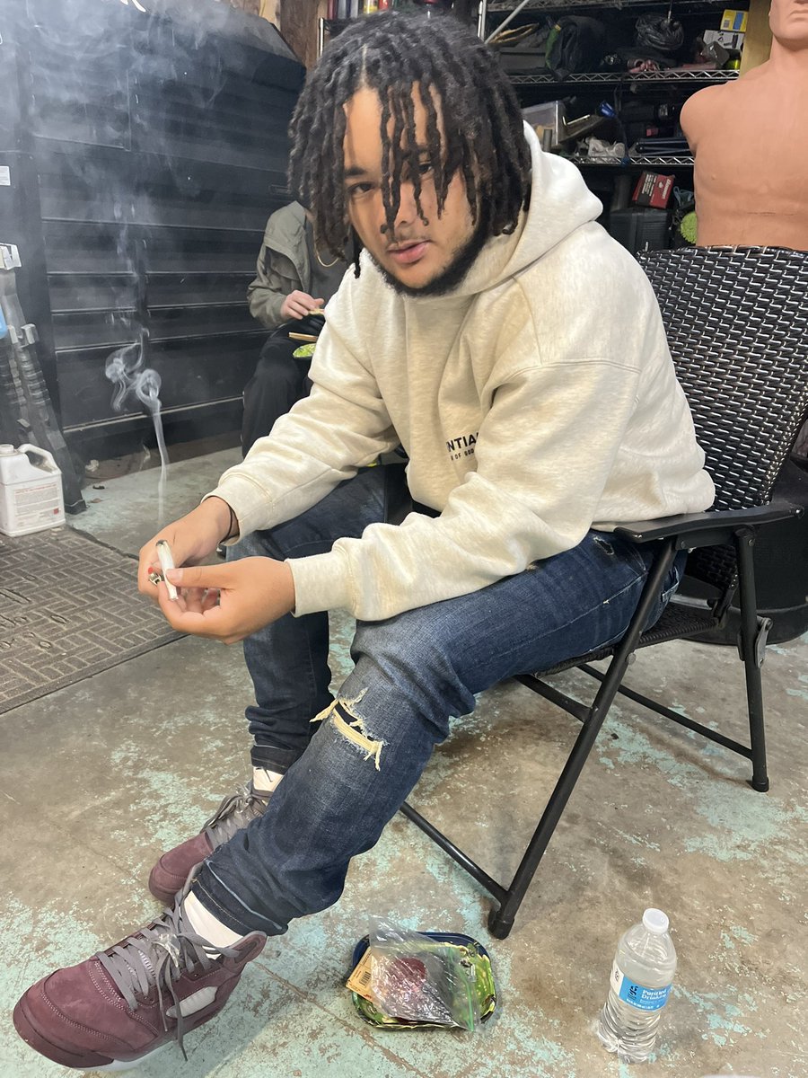 luhxeric's tweet photo. #GTBB https://t.co/c7ukm4Ut9i