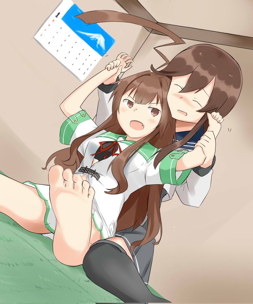 五月雨(艦これ) ,時雨(艦これ) 「#こんな時だから取り敢えず仲良しな画像を貼れ」|泉水すばる 神戸かわさき、c102予定のイラスト