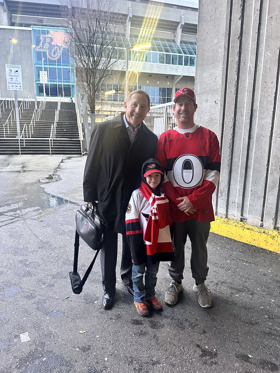 AlexGLabreque's tweet image. Hey @SensCentral boots on the ground for my sons first game and we bumped into the man himself!!