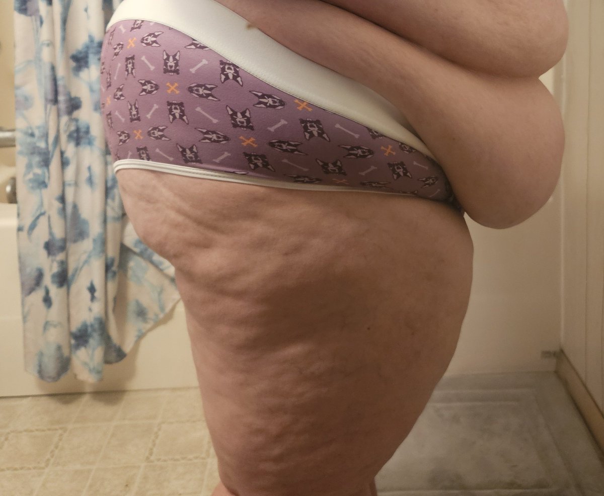 HoneyCowAD's tweet photo. #irlpics hell yeah these look and feel so good https://t.co/WnDwHD3qzl
