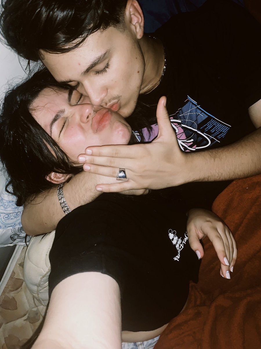 bynarito's tweet photo. queria comentar que agora eu tenho o calango da minha triz. ❤️ https://t.co/dlWwGVbxiX
