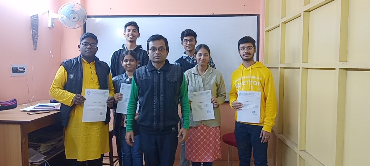 ComputerHooghly's tweet image. We congratulate all our candidates for successfully completing the Advanced Diploma in Cyber Security and Ethical Hacking Course.
Visit our Website
computerreview.co.in
#computerCourse #computertraininginstitute #computerinstitutenearme #bestcomputercenter #ethicalhacking 🙂