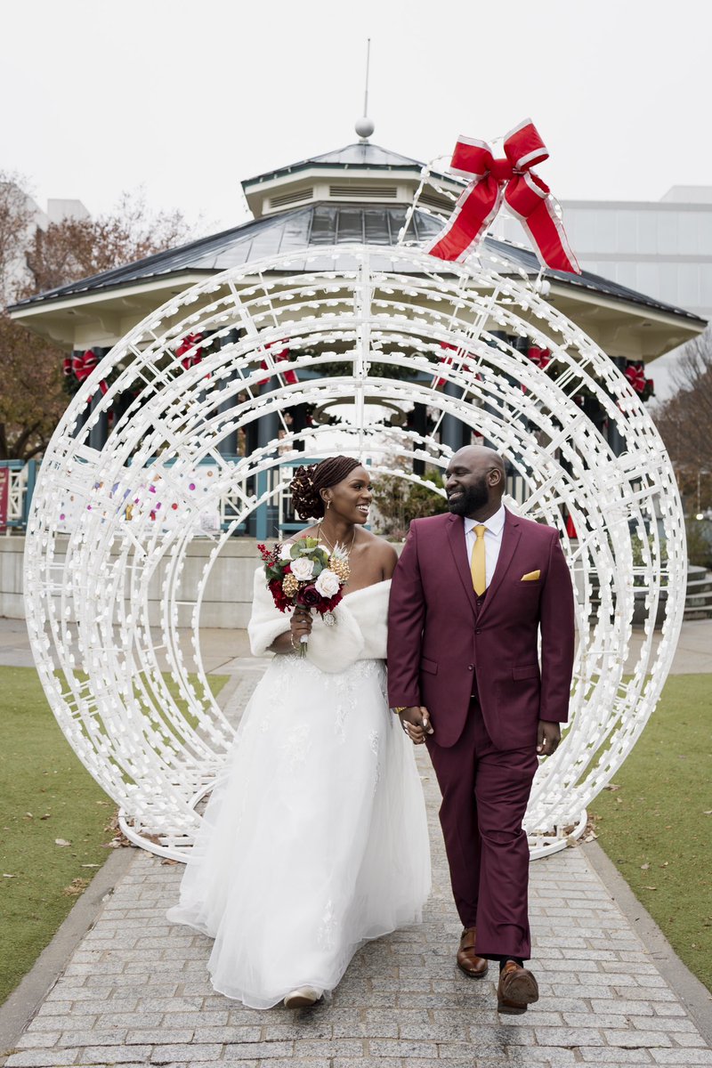 _PopsNigg's tweet photo. God told me the night of 11.26.21 that he will be my husband, but I didn’t wanna believe it. It’s truly a blessing to see it all come full circle. On 11.26.23, I married the LOML and all praises are to God. ❤️ Happy New Year everyone! 🎉
#blacklove #love #elopement  #wedding https://t.co/69XjxDAfNx