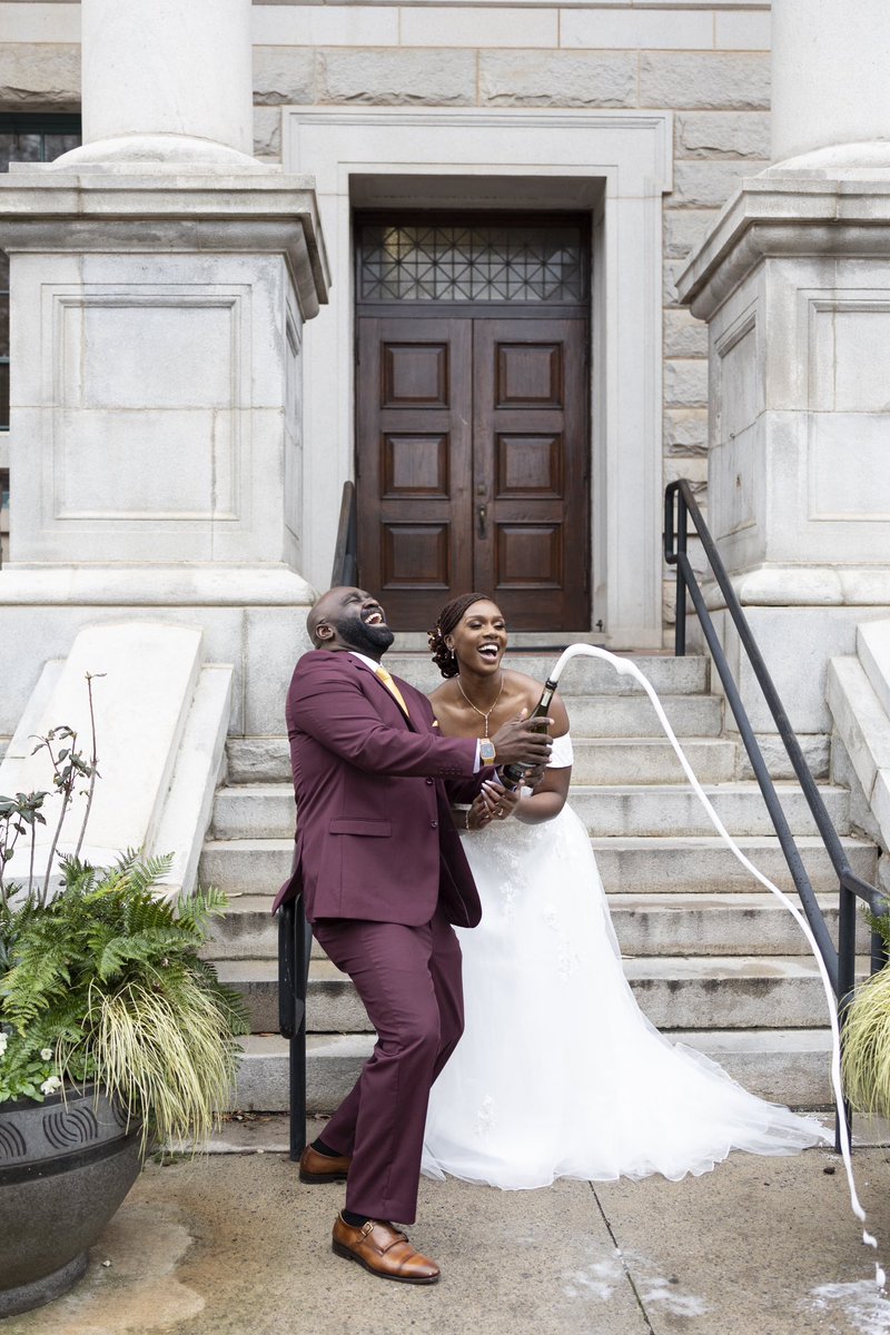 _PopsNigg's tweet photo. God told me the night of 11.26.21 that he will be my husband, but I didn’t wanna believe it. It’s truly a blessing to see it all come full circle. On 11.26.23, I married the LOML and all praises are to God. ❤️ Happy New Year everyone! 🎉
#blacklove #love #elopement  #wedding https://t.co/69XjxDAfNx