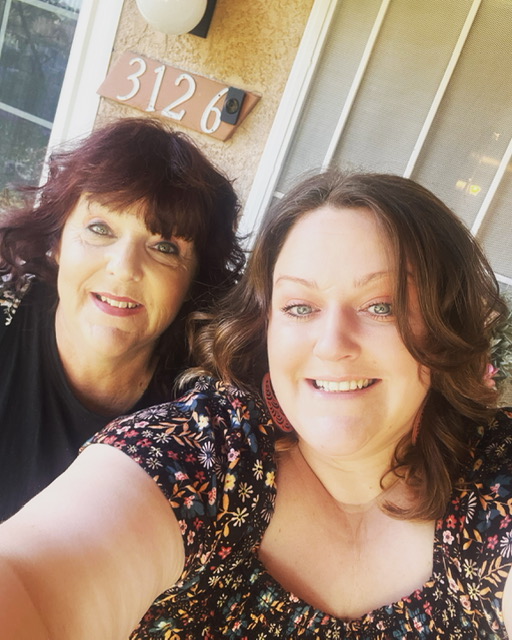 Lisa_Sarah_RE's tweet photo. 🏡👩‍👧 "Double the expertise, double the heart! Meet our dynamic mother-daughter real estate duo, Lisa Kossow &amp; Sarah Everson! 🌟 From generation to generation, our passion for finding your dream home runs in the family. 🏠💕 #realtor https://t.co/kGf3lCwB0p