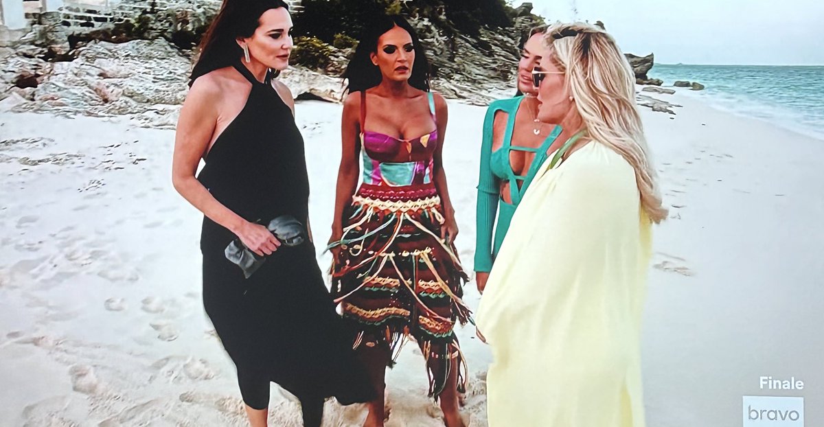 queensofbravo's tweet photo. OGs ONLY! #RHOSLC https://t.co/1QetpPgDNA