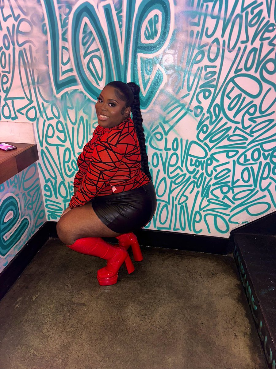 LiBitBritt's tweet photo. 10 take away 2 i ATE(8) 😎😜 #HAPPY32Birthday To Me 🫶🏾🔥 https://t.co/Vox0RR4eJz