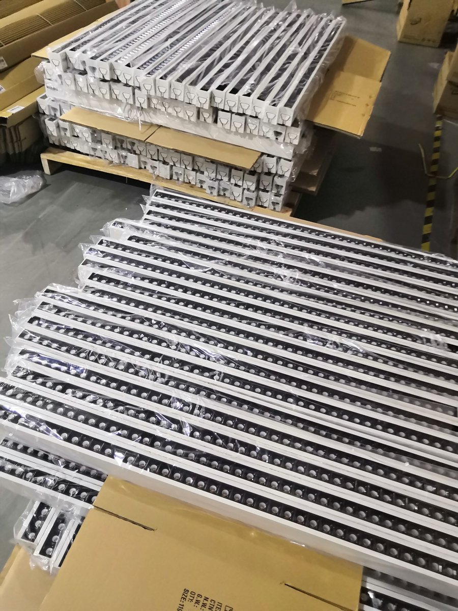 auge_led's tweet image. #LEDLinearLight