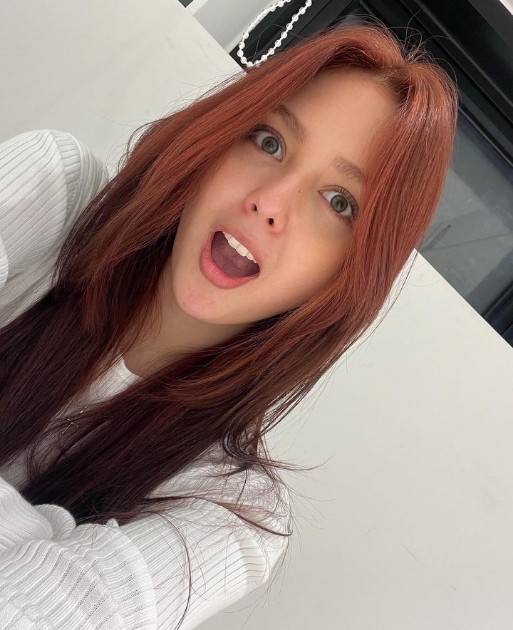 chanty_pill's tweet photo. her hair and bare face is everything 🤌🤌 #chanty https://t.co/aG9mQ60mT3