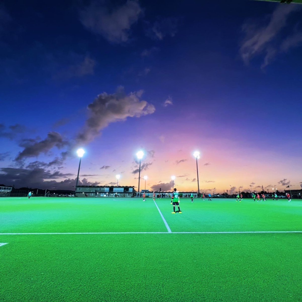 GuamFootball's tweet photo. Just dropping a few beautiful sunset backdrops at Guam FA captured in 2023 - looking forward to many more this new year !
#GuamFootball #GuahanFutbol #ChasingTheSunset #Sunset #SunsetLovers #SunsetGram #GuamSunset #GuamIsBeautiful #iPhoneSunset #FootballSunset #Guam https://t.co/f4kjaGHoBn