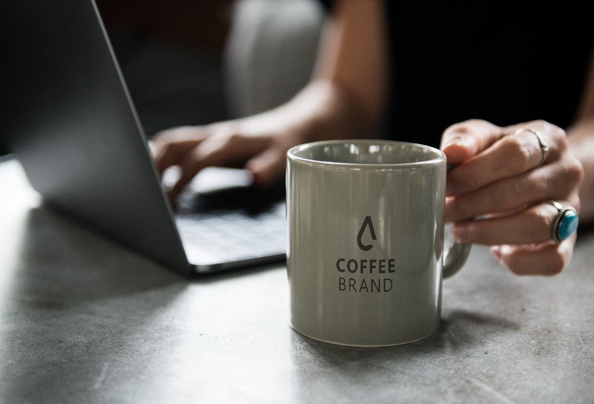 KxanAxix's tweet photo. New Logo for Coffee Brand

LOGO= A C

If you guys need any type of logos just DM me I make your Brand shine with professional logos 🌟

Insta== munir_edits3

#GraphicDesigner #LogoDesign #จดหมายปรีดี #เบียร์thevoice #wintervolliefde #Japan #Bitcoin #Tsunami #Hamas #Illustrator https://t.co/6c9so1xNR3