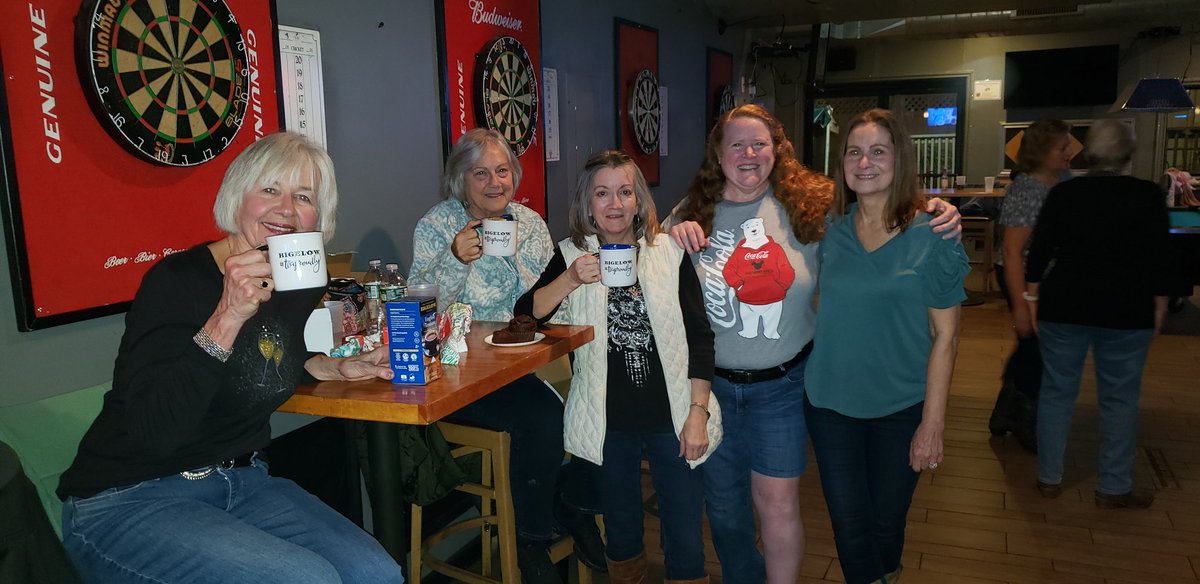 LLovesCaskett's tweet photo. Celebrating the holidays with my line dancing friends and @bigelowtea with their new #TeaProudly Bigelow Tea Mugs! https://t.co/8p6vRrVTRF
