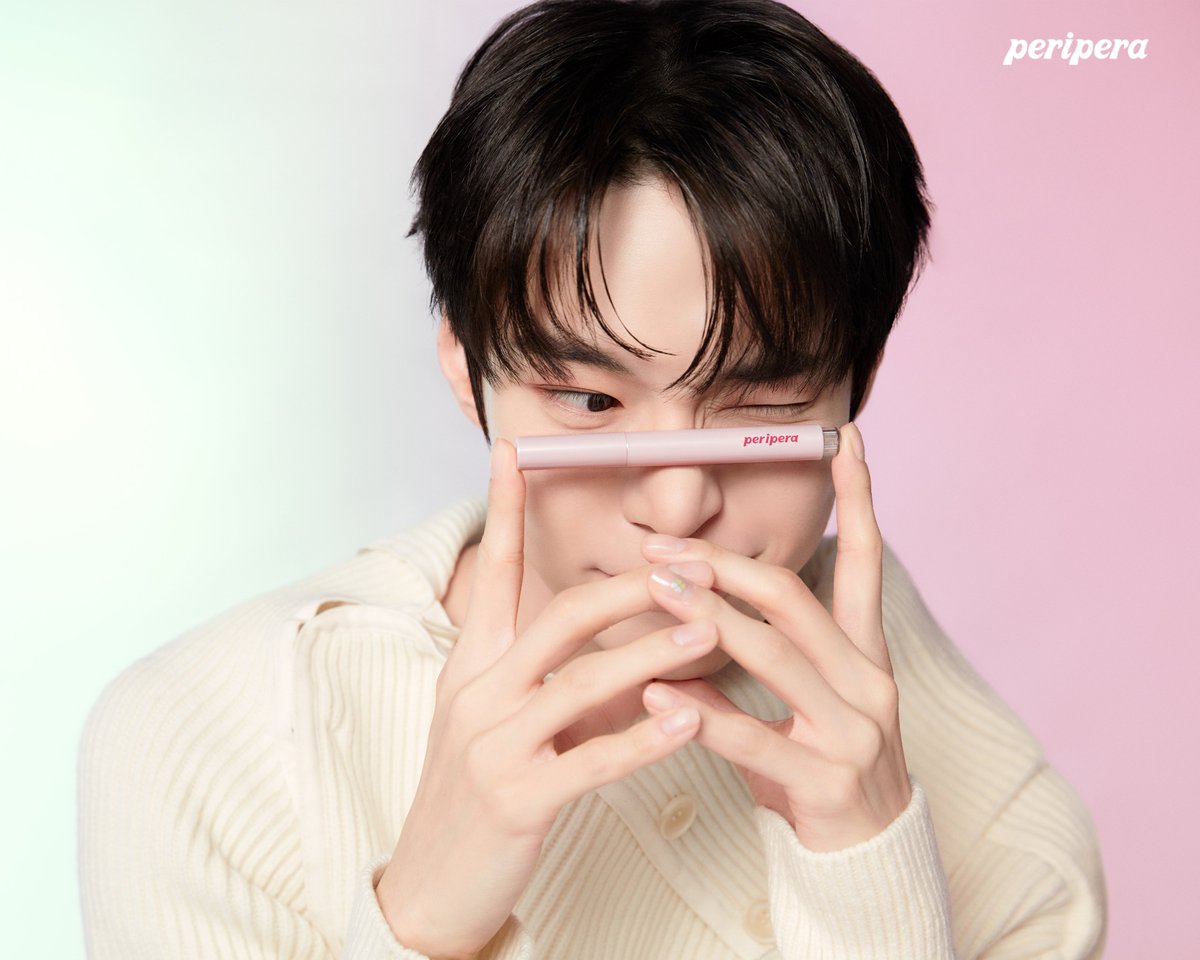 periperakr's tweet photo. 똑-딱하면 쫀광 안착-💗

청초의 끝은? 순정?
NONO! 바로 생기가득✨

맑고 생기 가득한 하트 잼 글로우립
NEW 컬러 출시!

🍀페리복권 컬렉션
7호 살구젤리 ㅣ 코랄 베이지
8호 피리크럼블 ㅣ 뮤트빛 핑크
9호 체리필링 ㅣ 체리 레드

✔NCT 도영이의 픽은 9호 체리필링🍒 https://t.co/MYCOapiIjq