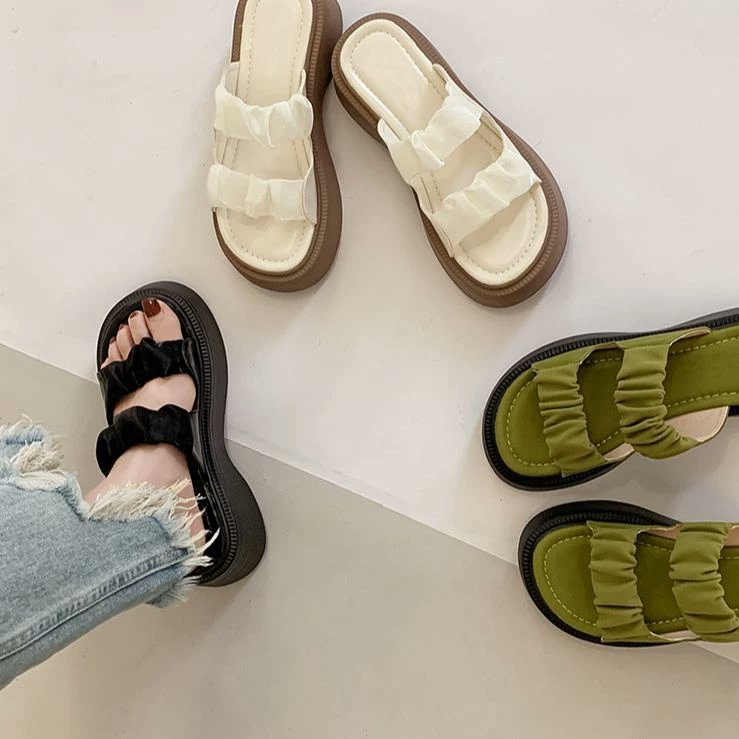 xovatevoire's tweet photo. ଓ simple sandal for daily ଓ

╰─▸ ❝  a thread   ❞ https://t.co/3YMC0GdGOq