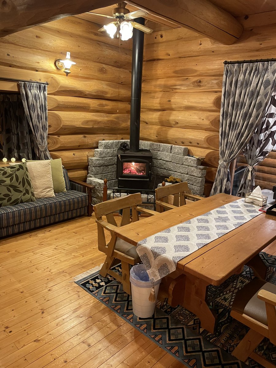 zaologhouse's tweet photo. We are renting a log house for vacation in Zao Town, Miyagi Prefecture 😊 If you want to see the status of the log house or make a reservation, please check our Instagram ☺️
Instagram👉 https://t.co/38kZeJ9x2H
HP👉https://t.co/9qQ1EgU63k https://t.co/y6804m3m3x