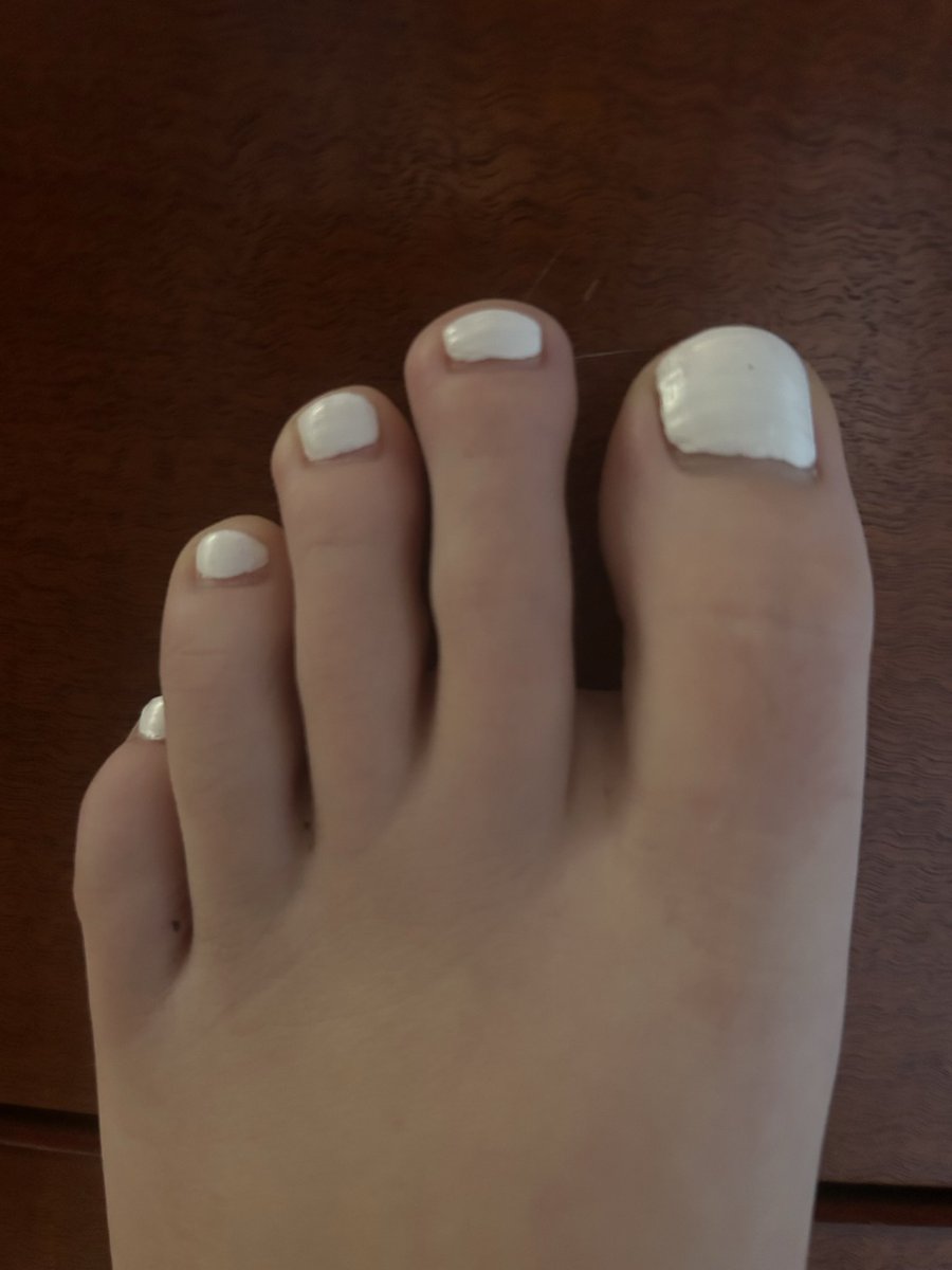 who wants these toes? 🤤 #feet #feetseller #shoes #toes