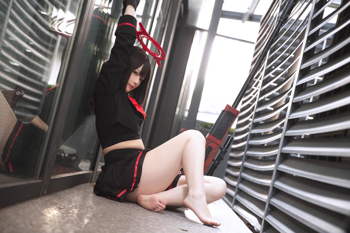 #ブルーアーカイブ   #ブルアカ  #コスプレ #BlueArchive #蔚蓝档案 #碧蓝档案
唔…吃饱伸个懒腰 https://t.co/9brVmqF6WL