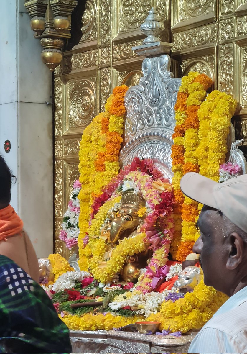May Shri Siddhivinayak Ganeshji bless all
