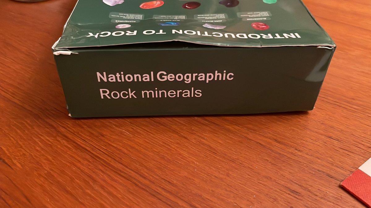 tea_lableu's tweet photo. @NatGeo thought you might want to be aware that someone is using your name in an attempt to sell a sea glass and granite rock- I mean, *healing crystal/rock minerals* advent calendar 🙄 https://t.co/5t0sghd0JM