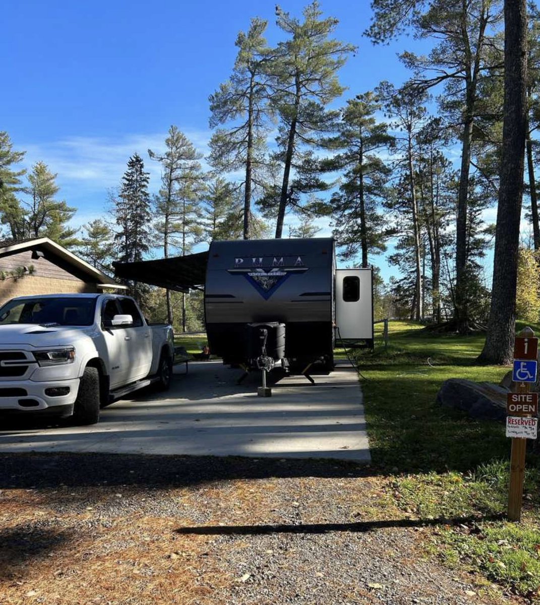 🏞️🐴 Explore nature in comfort at Big Falls City Campground &amp; Horse Camp! For equestrian lovers, their dedicated horse camp sites offer rustic charm, modern amenities, and easy trail exploration. #Campspot #findyourcampspot

⛺️ Book your Campspot! 👉 t.ly/cS-Cg