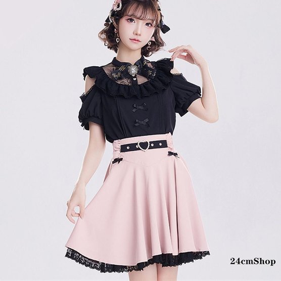 24cmShop's tweet photo. 🎁本日〆切プレゼント企画 🎁

詐欺は絶対にしない❗ご安心下さい🌸

3[3000円以下 #PayPayプレゼント]
1[https://t.co/f6nKq9pUOF]
2[https://t.co/VTrZfp1Rna]

ʚ♥参加条件♥ɞ
➽@24cmShopをフォロー
➽Repost&amp;いいね
➽ご希望の番号をコメント＆LINE追加でチャンスUp❣

ʚ♥締め切り♥ɞ
　~23:59 https://t.co/rRHXdqwRlm