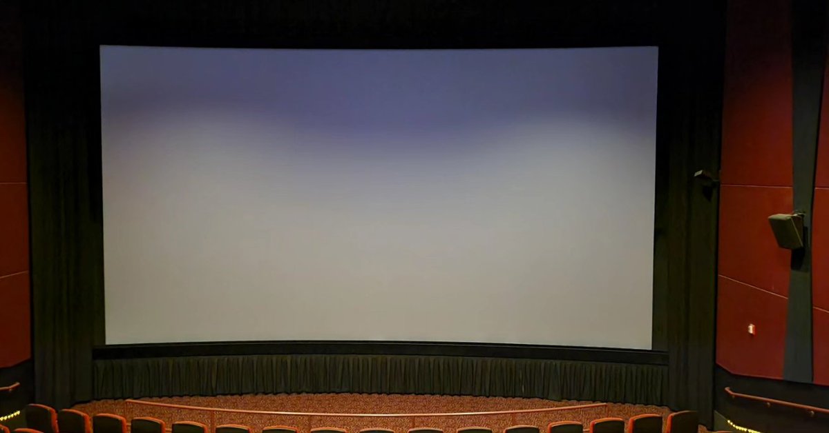 Disneyfan9523's tweet photo. I Just Saw All Of Us Strangers At The AMC Century City Theatre In Century City And It Was Fantastic. #AMCTheatres #AllOfUsStrangers #SearchlightPictures #20thCenturyStudios #WaltDisneyStudios #D23 #Disney #Disney100 #Disney100YearsOfWonder #WaltDisney #WaltDisneyCompany https://t.co/P7gv2x3Z81