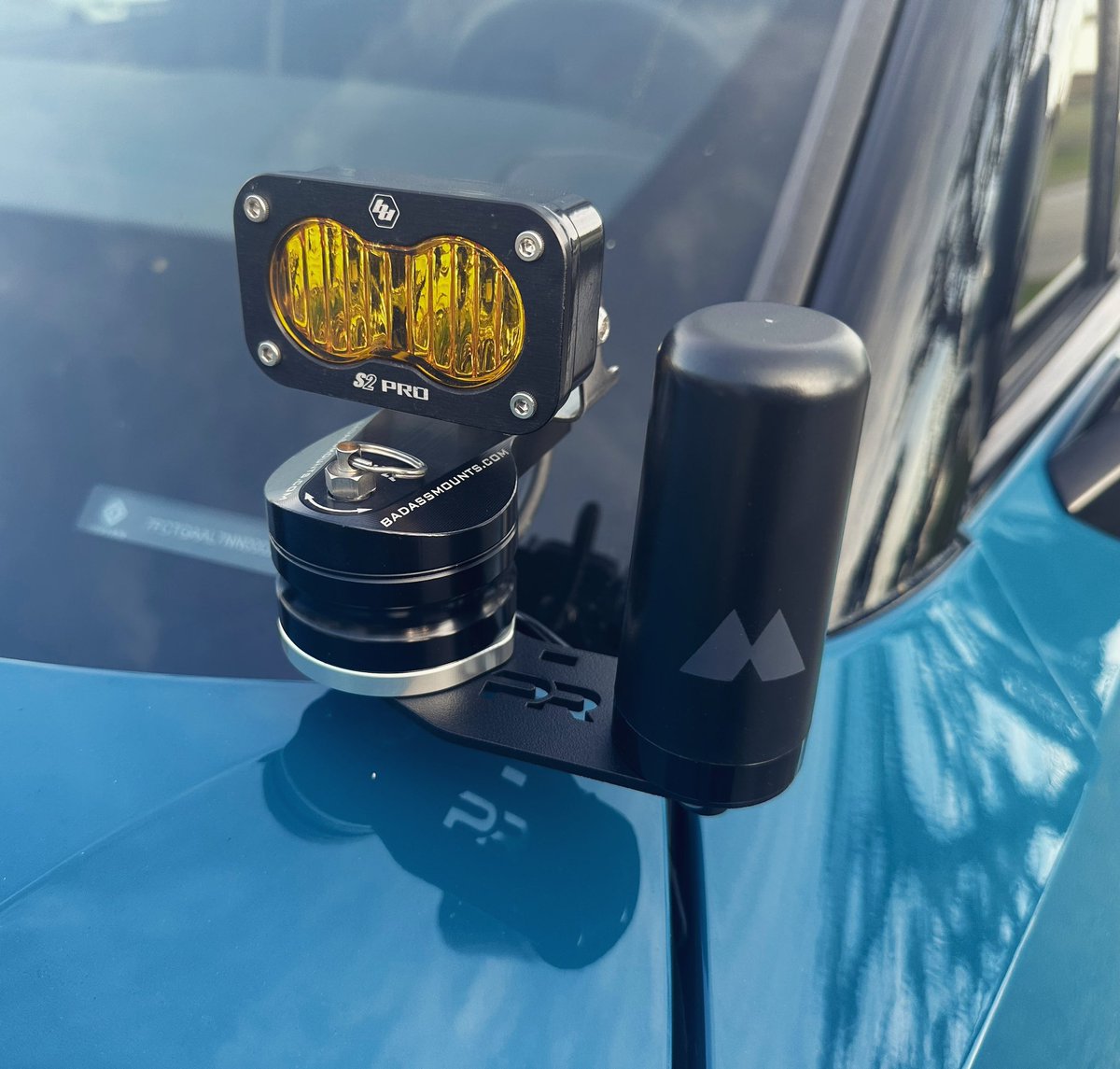 EVLander tweet media