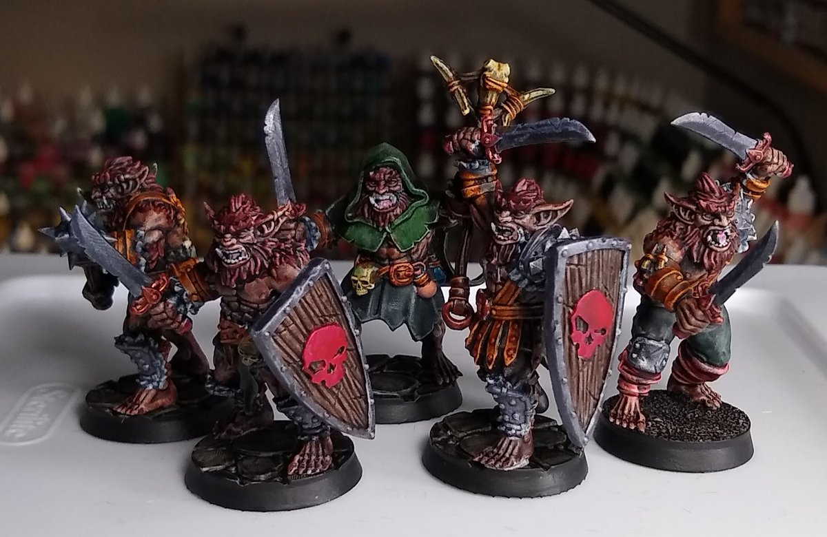 EricJ10448's tweet photo. "Bugbears" from @VaevictisMinis painted with
@thearmypainter speed paints.  I used 3d Builder to add the device to their shields. I'm very happy with how they turned out.

#3Dprinting #paintslam23 #miniaturepainting #miniature #miniatures #thearmypainter #speedpaint https://t.co/vjeJ8quUi2