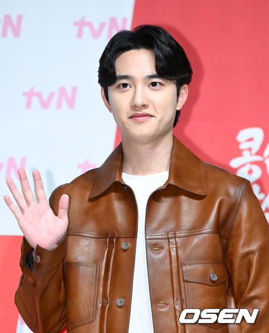 [단독] 도경수, '콩콩팥팥' 다음은 솔로 앨범..5월 가수 컴백 예정
naver.me/5ewdS65Y